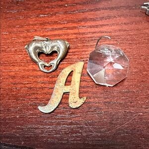 Vintage jewelry pieces